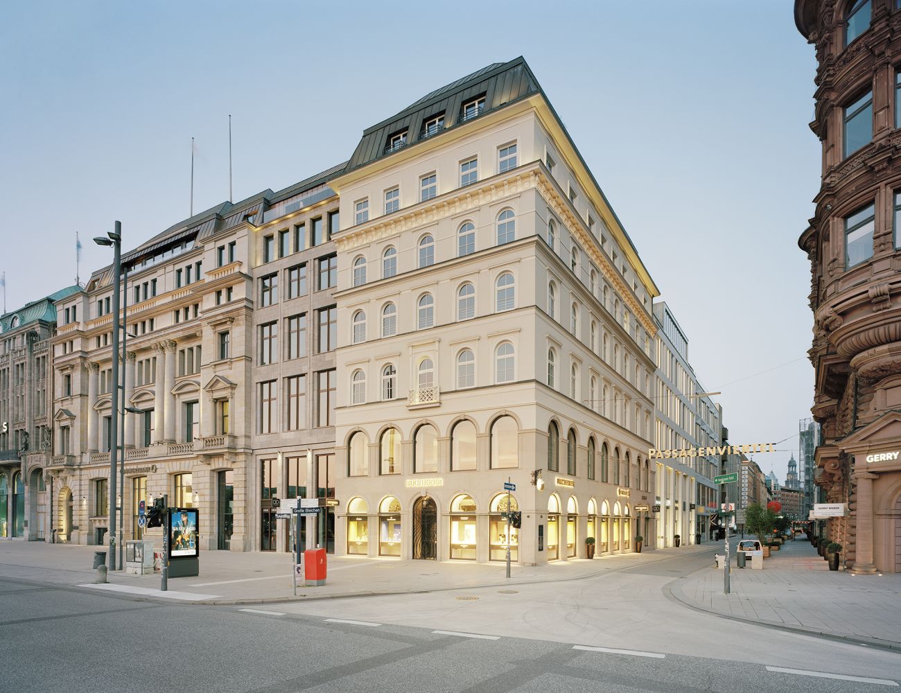 Haller-Haus Hamburg Architekt Martin Haller, LH Architekten, Bank, Bankgebäude, Jungfernstieg, Commerzbank Hamburg, Architektur Hamburg 