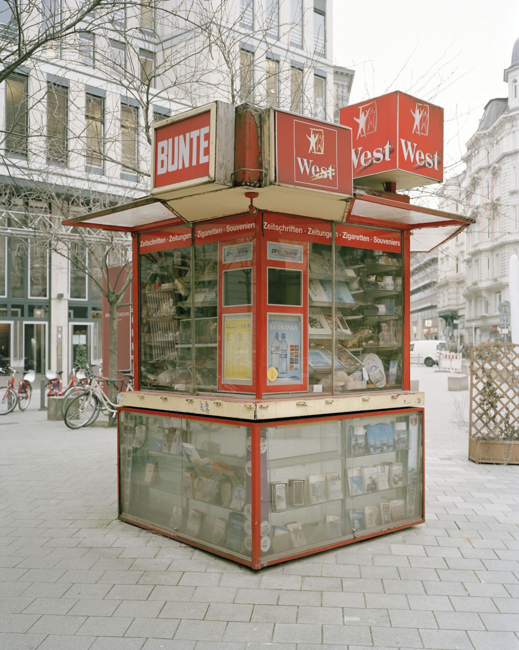 Kiosk Colonnaden Büdchen, Kiosk, Architektur Hamburg, Colonnaden Hamburg 