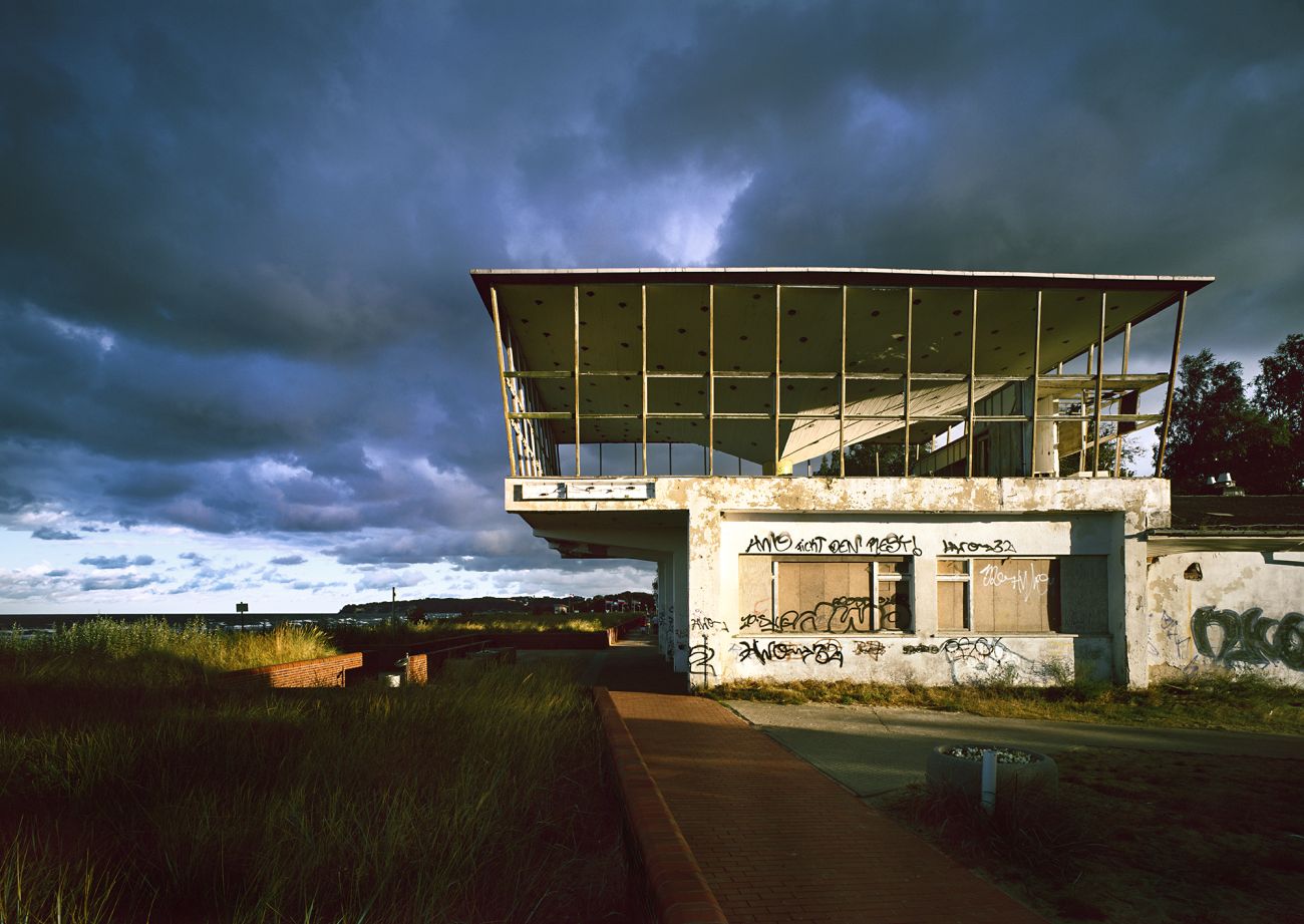 Schalenbauten von Ulrich Müther Beton-Schalenbauten, Schalenbauten, Ulrich Müther, Schalenbauten Rügen, Architekturfotografie Hamburg, Hyparschalenbauten, Hyparschale, Fotografie Dorfmüller Klier 