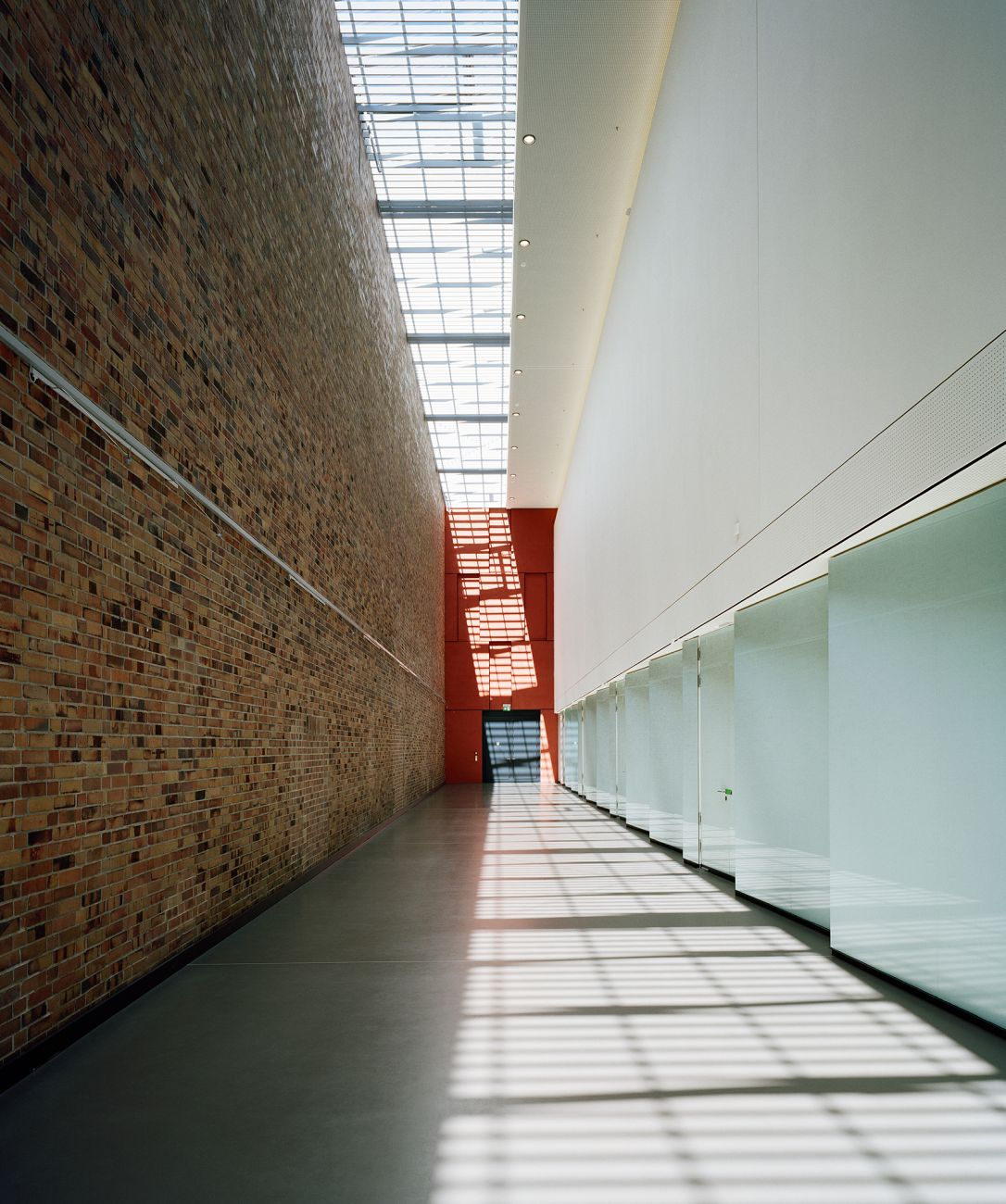 HKB Neubrandenburg Haus der Kultur und Bildung Neubrandenburg, Innenstadt Neubrandenburg, jäger jäger, Architekturfotografie Hamburg, Fotografie Dorfmüller Klier 