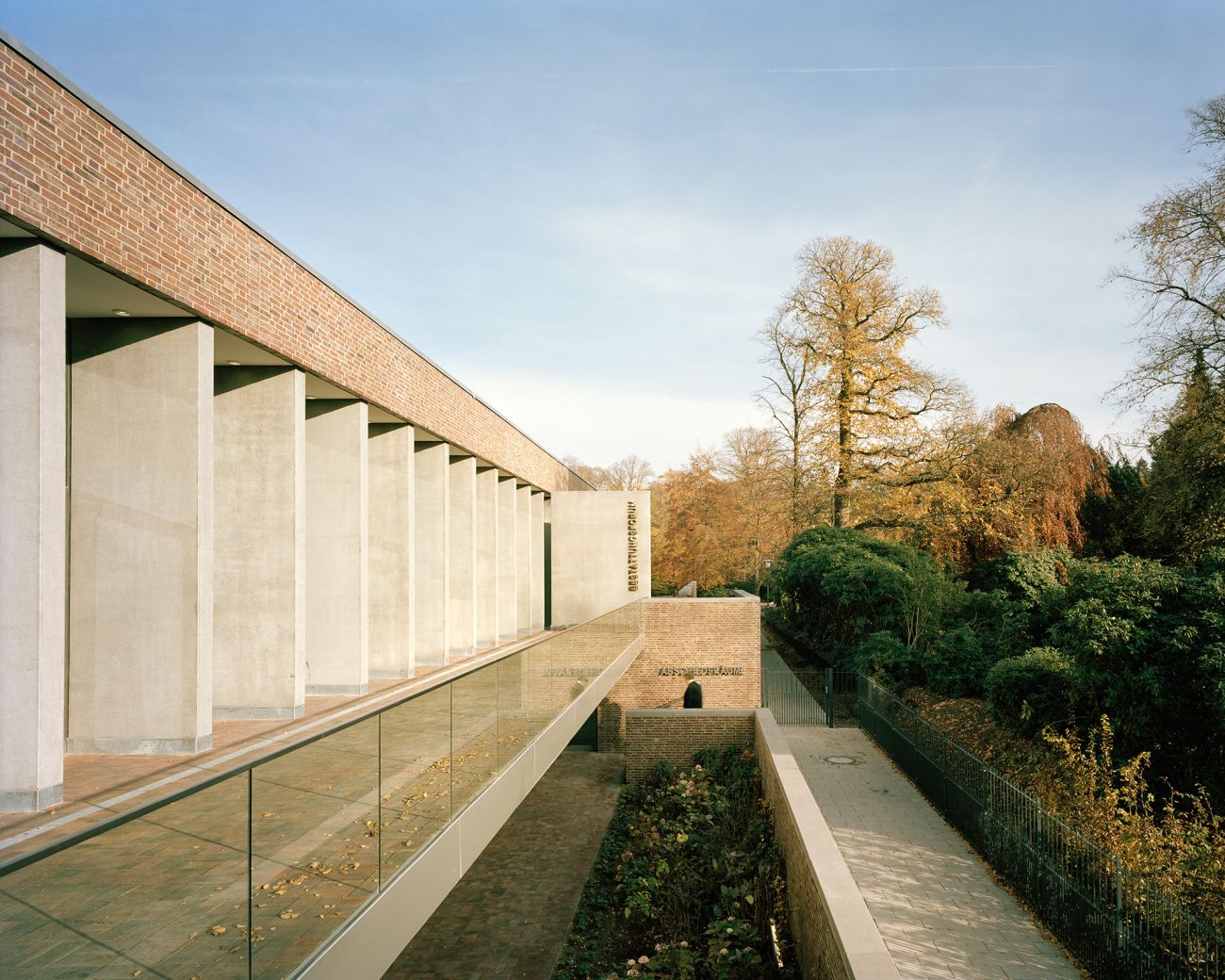 Krematorium Hamburg-Ohlsdorf Krematorium Hamburg Ohlsdorf, Ohlsdorfer Krematorium, Krematorium, Fritz Schumacher, Dohse Architekten, Architekturfotografie Hamburg, Fotografie Dorfmüller Klier 