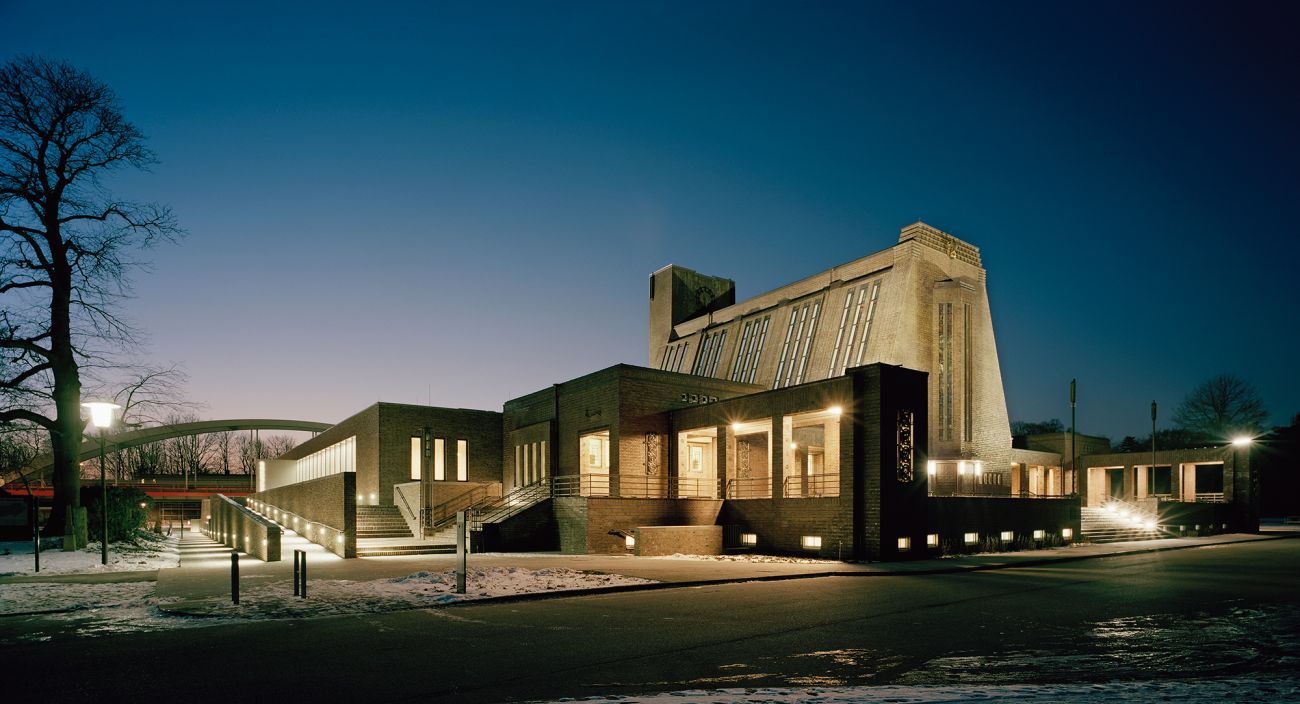 Krematorium Hamburg-Ohlsdorf Krematorium Hamburg Ohlsdorf, Ohlsdorfer Krematorium, Krematorium, Fritz Schumacher, Dohse Architekten, Architekturfotografie Hamburg, Fotografie Dorfmüller Klier 