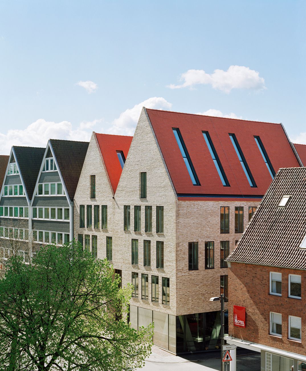 Ulrich-Gabler-Haus Lübeck Ulrich-Gabler-Haus Lübeck, Diakonie Lübeck, Konermann Siegmund Architekten, Architekturfotografie Hamburg, Altstadt Lübeck, Fotografie Dorfmüller Klier 