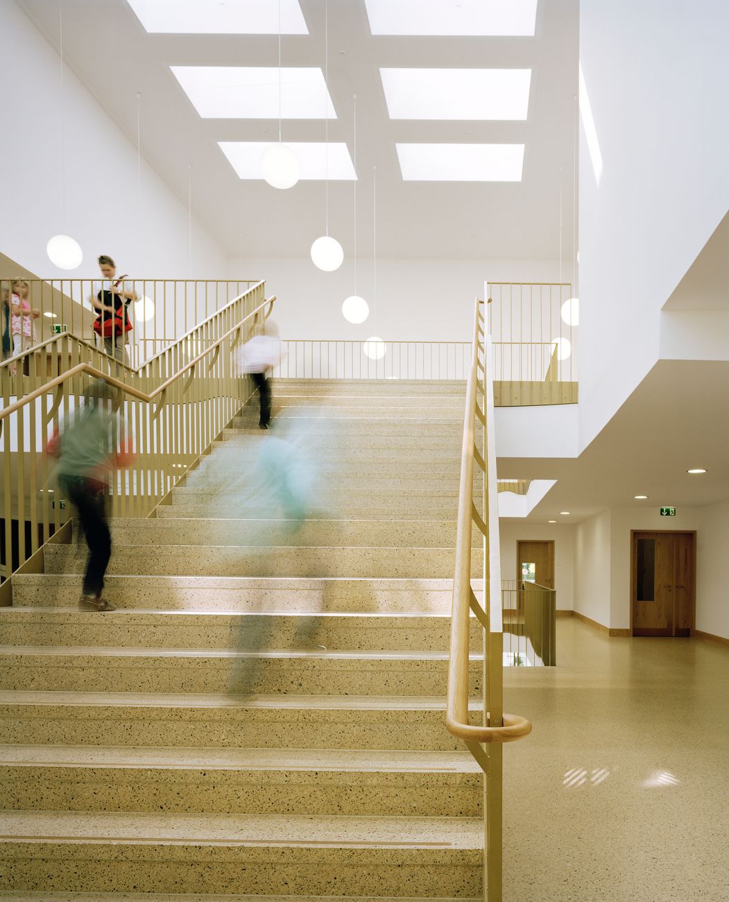 Grundschule Barlsheide Hamburg Grundschule Barlsheide Hamburg, Studio Andreas Heller, Neubau Grundschule Hamburg, Architekturfotografie Hamburg, Fotografie Dorfmüller Klier 