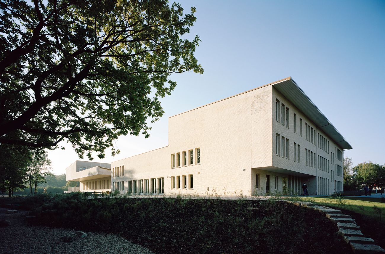 Grundschule Barlsheide Hamburg Grundschule Barlsheide Hamburg, Studio Andreas Heller, Neubau Grundschule Hamburg, Architekturfotografie Hamburg, Fotografie Dorfmüller Klier 